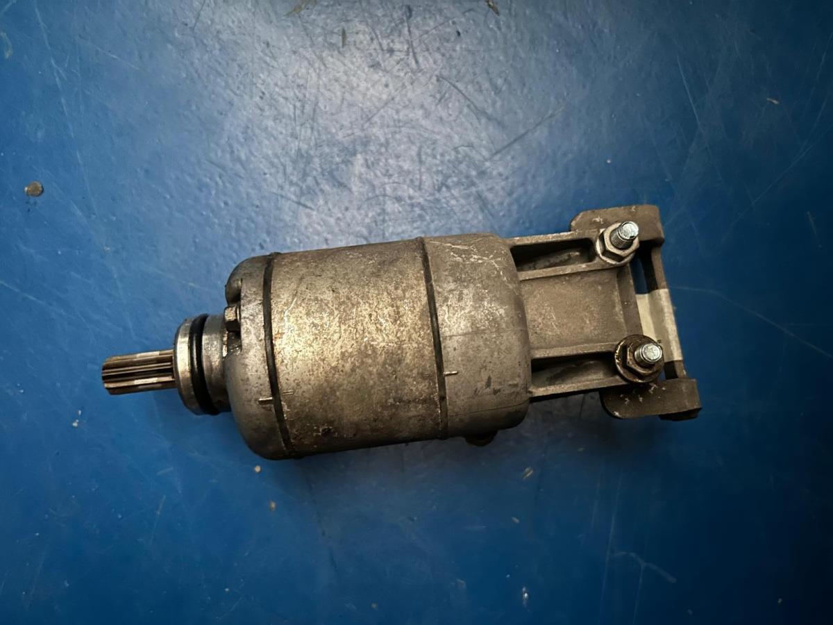 Motor arranque Shadow 125