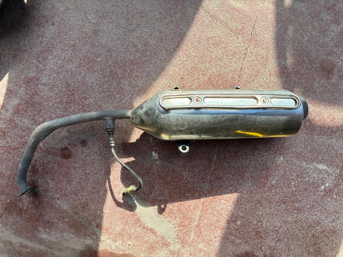 Tubo escape de Honda Pantheon 125/150 (FES125/150) y S wing