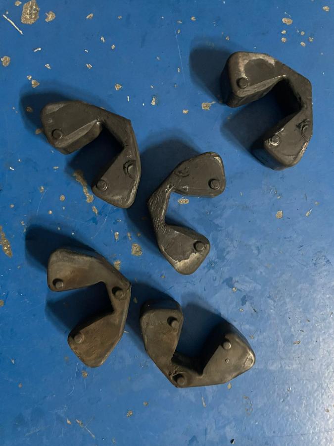 Silentblocks portacoronas GSXR 1000 K5 K6