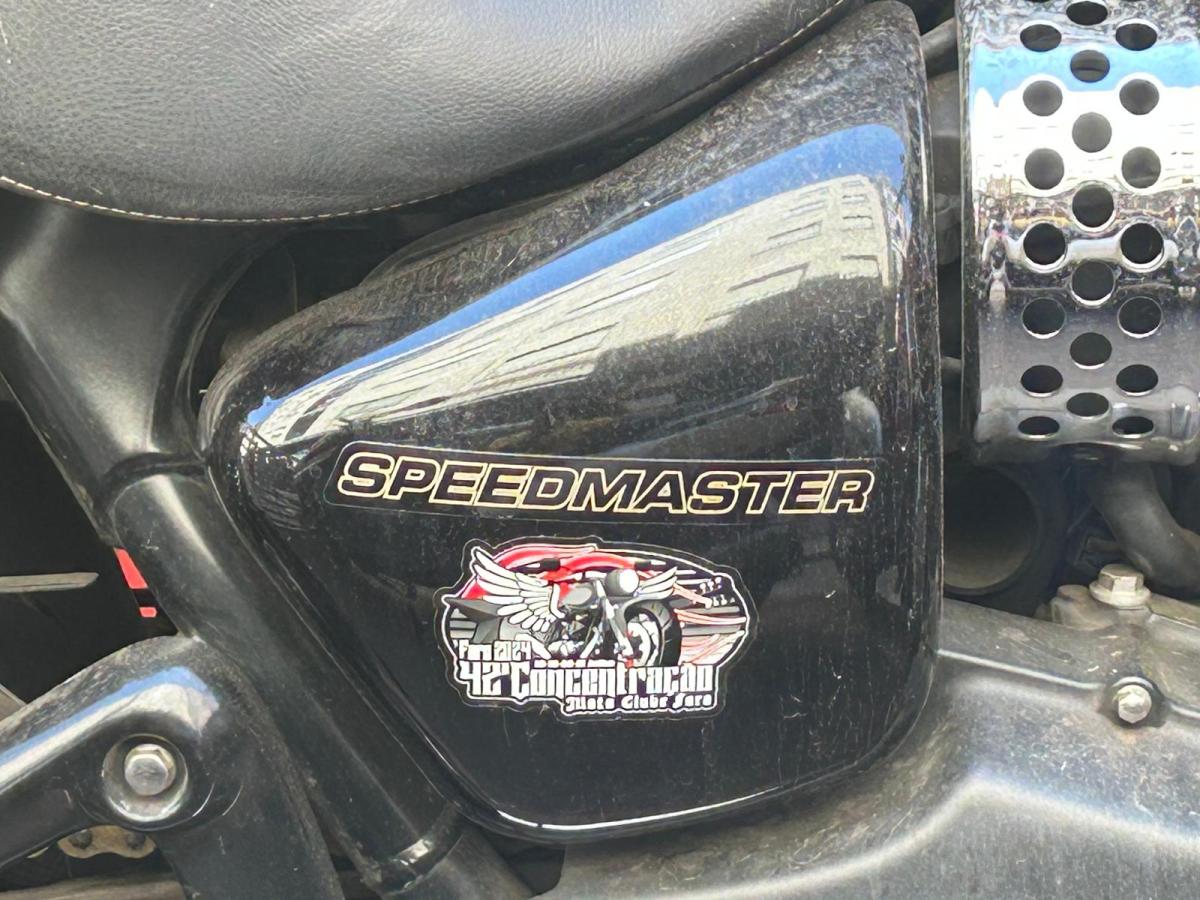 Tapa lateral Speedmaster derecha Triumph