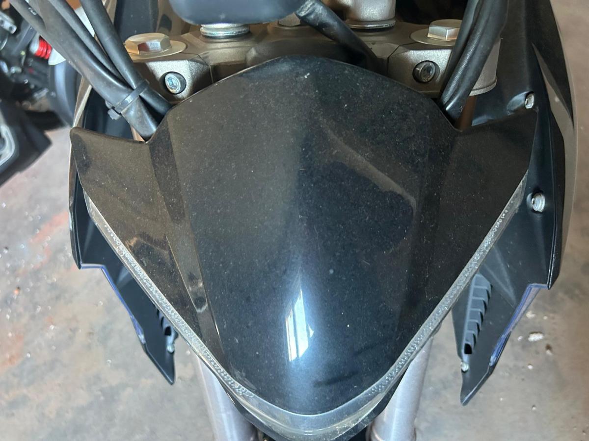 Tapa superior faro Zontes R 310