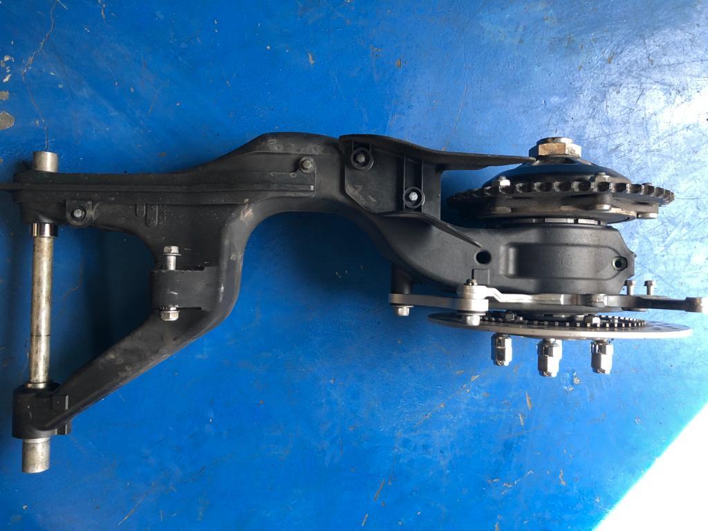 Basculante Honda VFR 800 VTEC