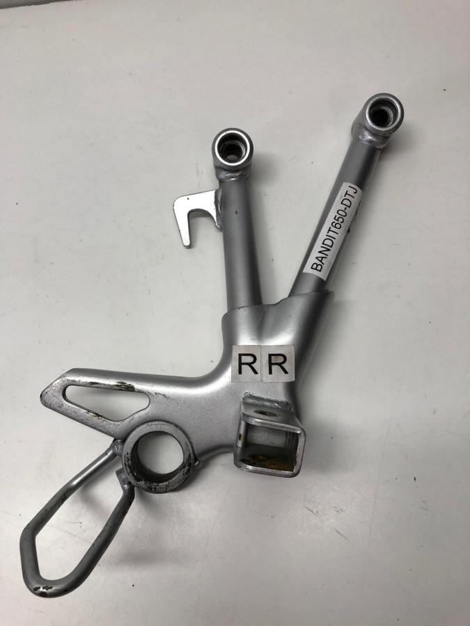 Soporte estribera trasero drcho Suzuki  GSF 650 Bandit 2004-2006