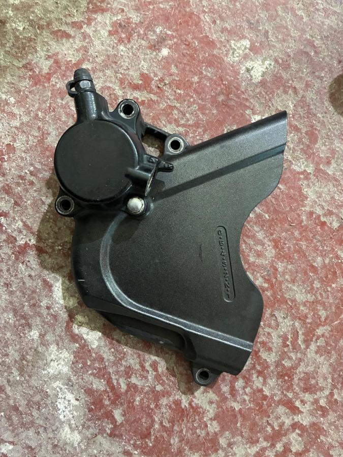 Tapa piñon ataque de Honda CBR 1000 RR 2006-2007