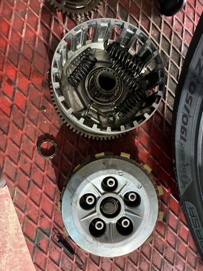 Embrague de Honda modelo CBR 1000 RR 2006-2007