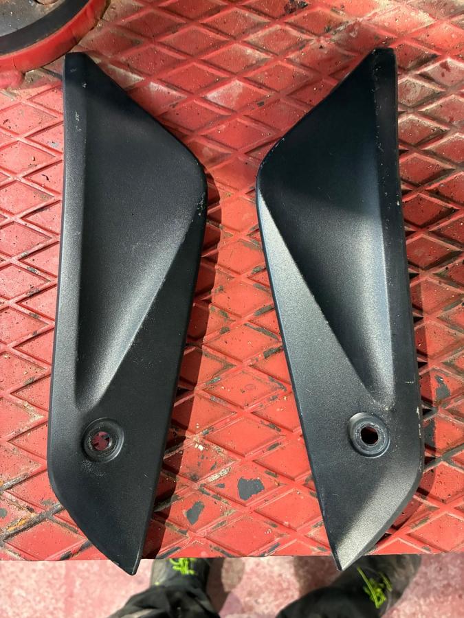 Tapas deposito de Honda CBR 1000 RR 2006-2007