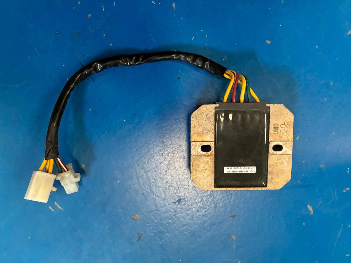 Regulador Daelim S1 S2 125 valido para varios modelos
